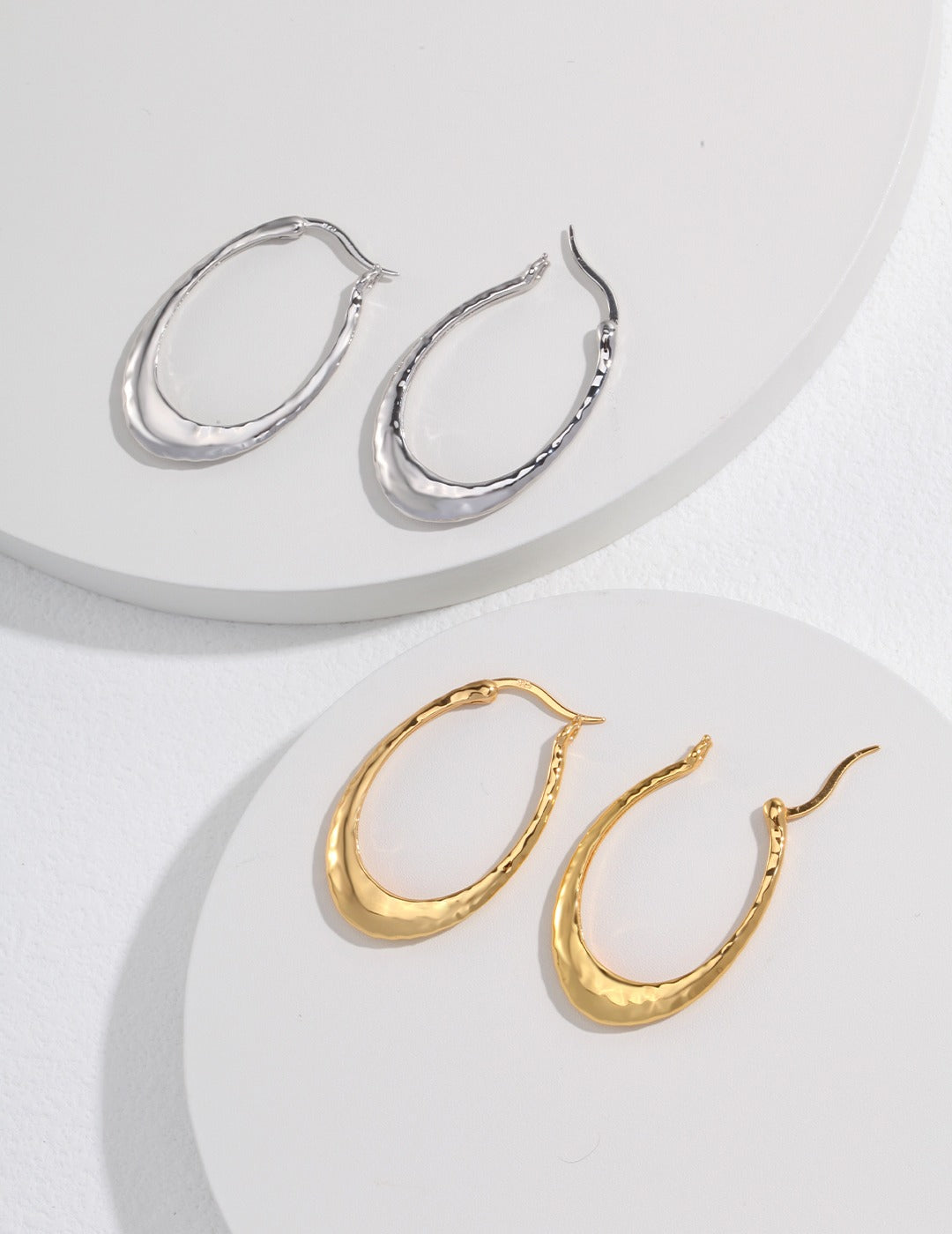 Extremely simple silver earrings